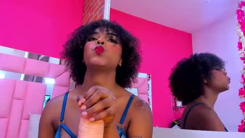 Melanie online show from March 8, 6:26 pm