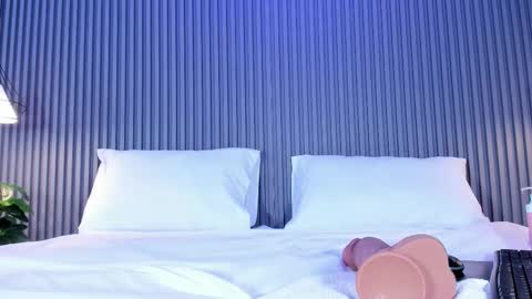 Malu online show from November 4, 5:34 pm