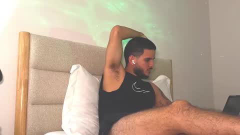 Snapshot of maluma09 chatting on October 27, 9:41 pm maluma09 online show from October 27, 9:41 pm