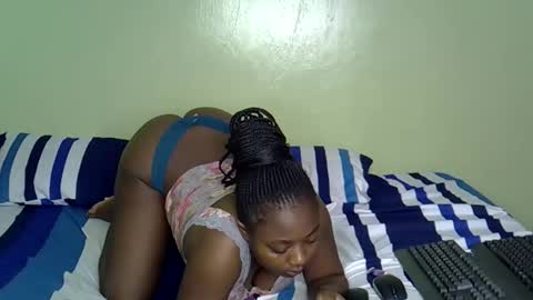 mama_pussie online show from March 31, 3:19 am