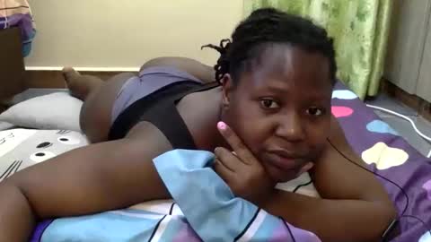 Snapshot of mamasita2023 chatting on October 1, 2:23 pm mamasita2023 online show from October 1, 2:23 pm