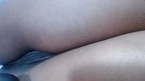 Snapshot of mamy02 chatting on February 12, 5:47 am cristal online show from February 12, 5:47 am