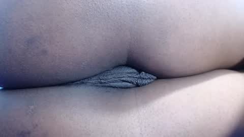 Snapshot of mamy02 chatting on February 26, 7:09 am cristal online show from February 26, 7:09 am