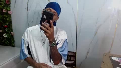 man_san11 online show from January 17, 6:33 pm