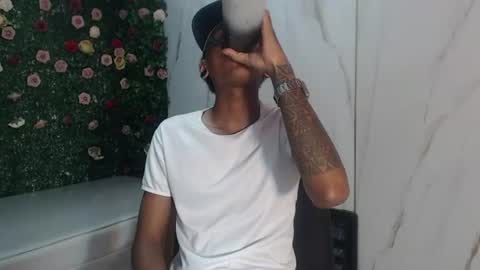 man_san11 online show from June 29, 4:29 pm
