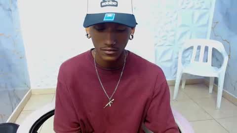 man_sant11 online show from May 20, 3:40 pm