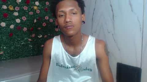 man_sant11 online show from May 25, 3:18 pm