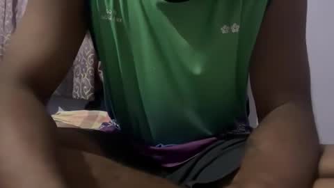 Snapshot of mananmathew95 chatting on September 25, 7:01 am mananmathew95 online show from September 25, 7:01 am