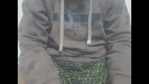 Snapshot of mananmathew95 chatting on November 17, 6:14 pm mananmathew95 online show from November 17, 6:14 pm