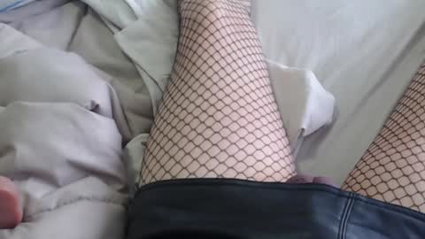 Snapshot of manclitpatsy chatting on December 20, 4:25 pm .. .. online show from December 20, 4:25 pm