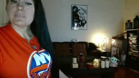 mandaloriangirlsfight online show from February 1, 7:01 pm