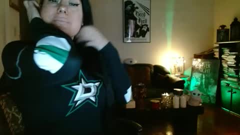 mandaloriangirlsfight online show from February 11, 6:46 pm