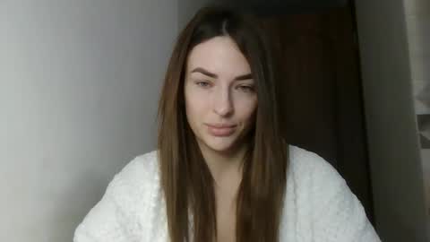 MandiBrooks online show from December 2, 9:03 am