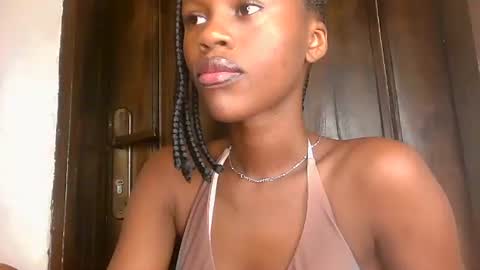 mandymia online show from April 13, 4:07 am