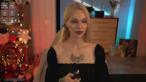 Snapshot of manifreyja chatting on May 6, 9:53 pm Amelie online show from May 6, 9:53 pm