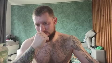 Snapshot of manjerk_on_cb chatting on May 4, 9:05 am Arthur online show from May 4, 9:05 am