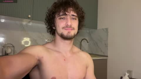 Snapshot of manolein chatting on February 1, 9:46 pm manolein online show from February 1, 9:46 pm