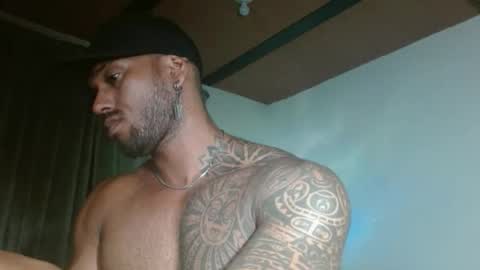 Manolo online show from February 22, 9:35 pm