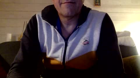 Snapshot of manpower2012 chatting on April 9, 10:15 pm Manpo online show from April 9, 10:15 pm