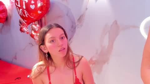 Snapshot of manson_and_zoe chatting on February 14, 11:45 pm Manson and Zoe online show from February 14, 11:45 pm