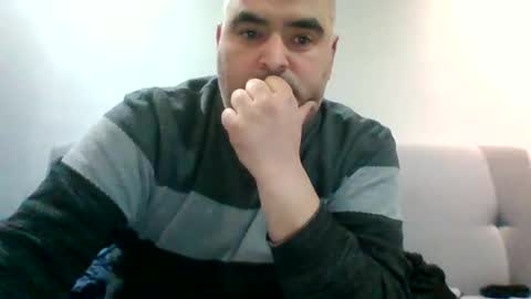 marine lopez online show from December 21, 8:28 am