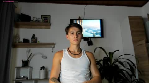 manucute 23  online show from April 3, 10:41 pm