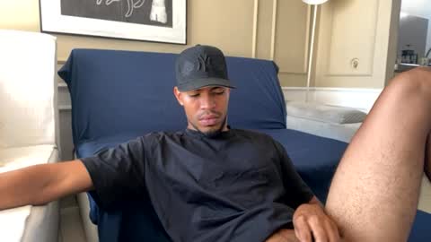 Snapshot of manuel__brown chatting on June 11, 1:42 pm Manuel online show from June 11, 1:42 pm
