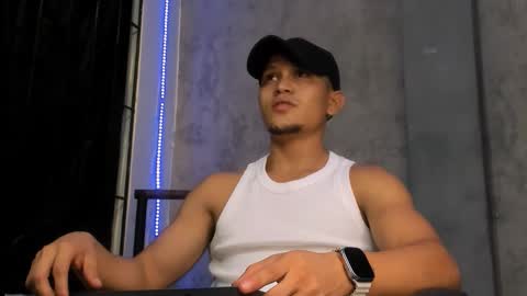 Manuel online show from November 30, 2:15 am