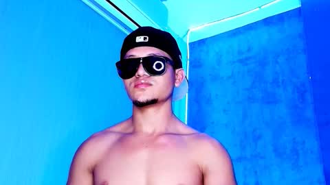 Snapshot of manuel_fpg chatting on February 1, 2:04 pm Manuel online show from February 1, 2:04 pm