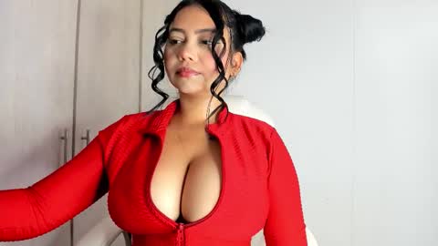 MANUELA online show from October 14, 3:02 pm