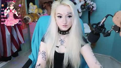 Snapshot of manuela_unicorn chatting on February 25, 3:16 pm Manuela online show from February 25, 3:16 pm