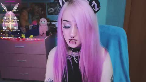 Snapshot of manuela_unicorn chatting on September 23, 8:23 pm Manuela online show from September 23, 8:23 pm