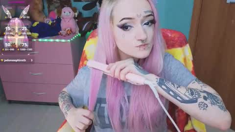 Snapshot of manuela_unicorn chatting on October 15, 7:58 pm Manuela online show from October 15, 7:58 pm