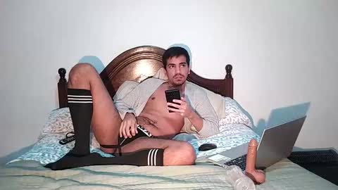 Snapshot of manuelino93 chatting on January 13, 9:31 pm manuelino93 online show from January 13, 9:31 pm