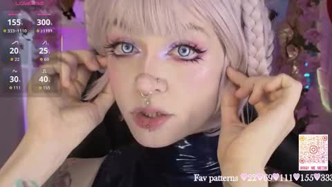 Snapshot of mao_me_meow chatting on February 27, 8:14 am Sasha online show from February 27, 8:14 am