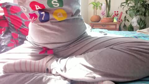 Maria IG M APS01 online show from September 17, 2:30 pm