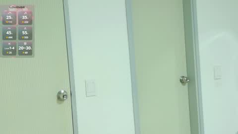     online show from January 6, 10:58 pm