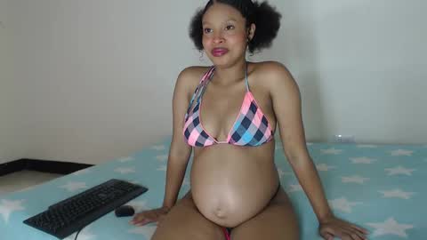 Snapshot of mar_aimy chatting on March 6, 8:37 pm Mar   online show from March 6, 8:37 pm