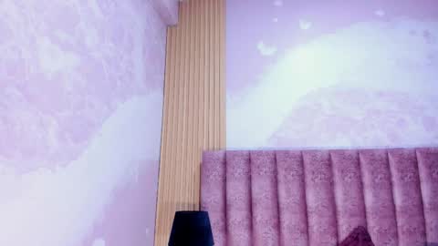 maralinette22 online show from March 22, 7:45 am