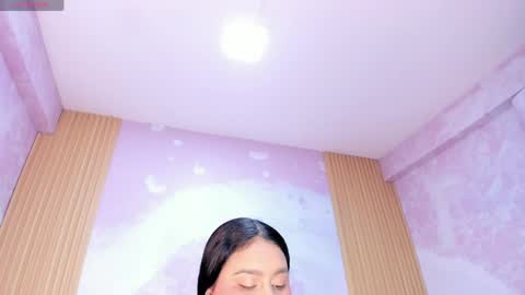 maralinette22 online show from March 26, 11:49 am