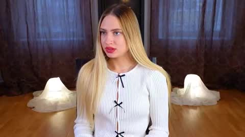 Victoria online show from November 11, 4:56 am