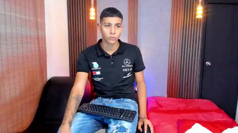 Snapshot of marc_scott_ chatting on February 28, 4:35 am Marc online show from February 28, 4:35 am