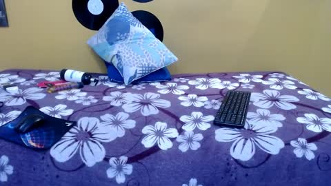 marcelasweet457 online show from April 4, 12:35 pm