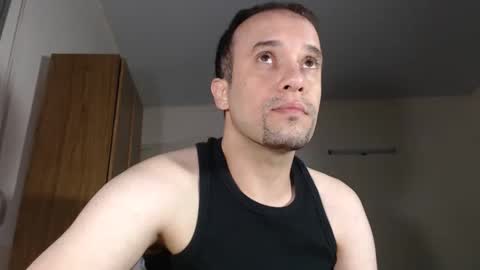 Snapshot of marcelsoltero chatting on February 20, 6:17 am marcnashio online show from February 20, 6:17 am