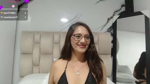 Snapshot of marciamuller chatting on May 26, 1:29 pm Martha online show from May 26, 1:29 pm
