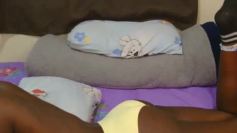 Snapshot of marclyne_cy chatting on February 20, 8:42 pm marclyne_cy online show from February 20, 8:42 pm