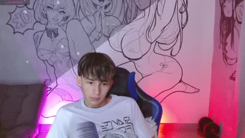 marco_777_ online show from April 27, 6:50 pm