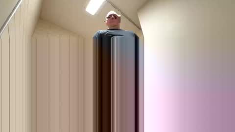 marco_77_ online show from April 4, 5:54 pm