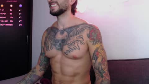 marco_allison43 online show from May 12, 6:27 pm