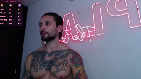 marco_allison43 online show from May 25, 4:35 pm